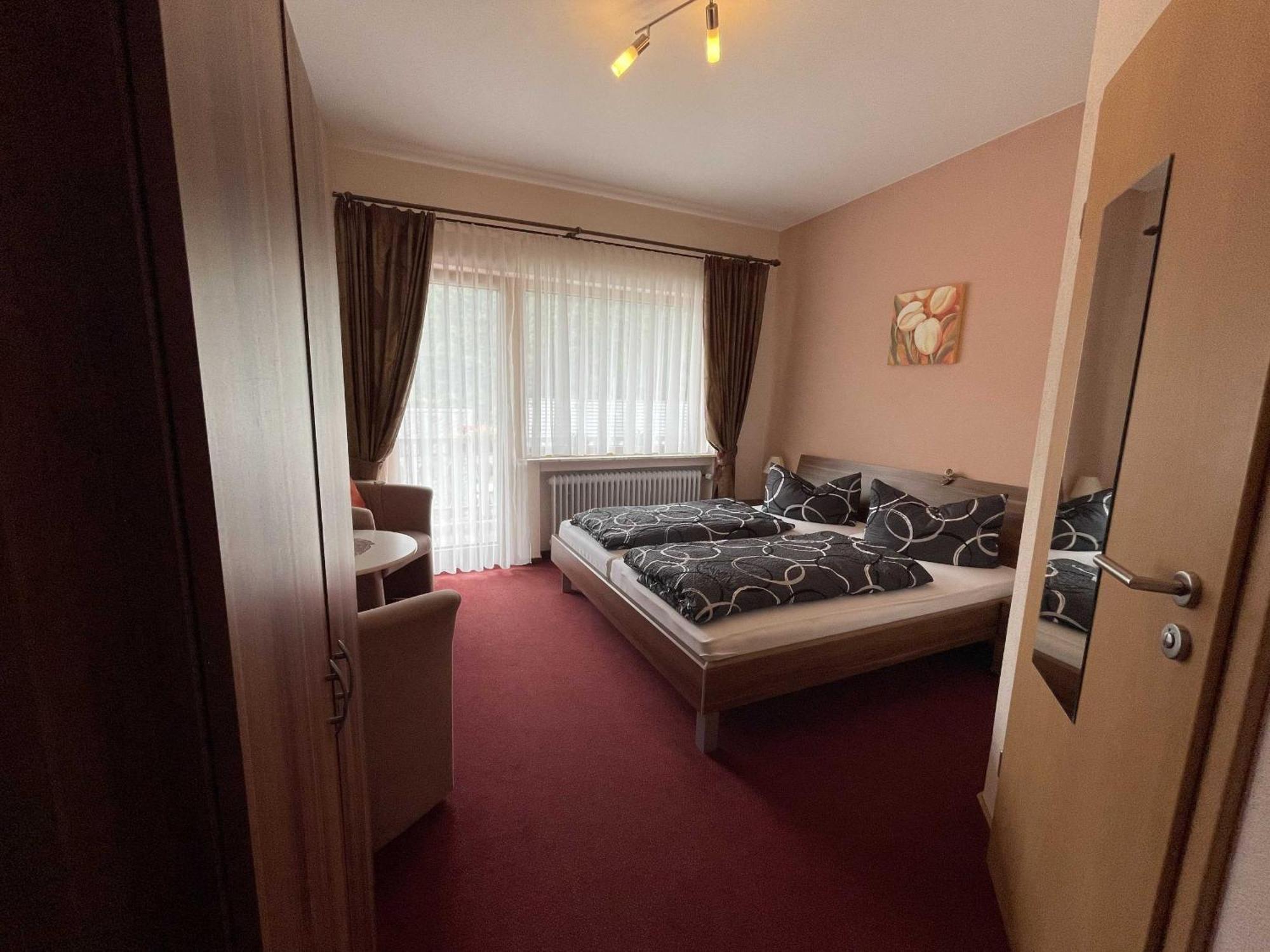 Hotel Zur Mosel Minheim Εξωτερικό φωτογραφία