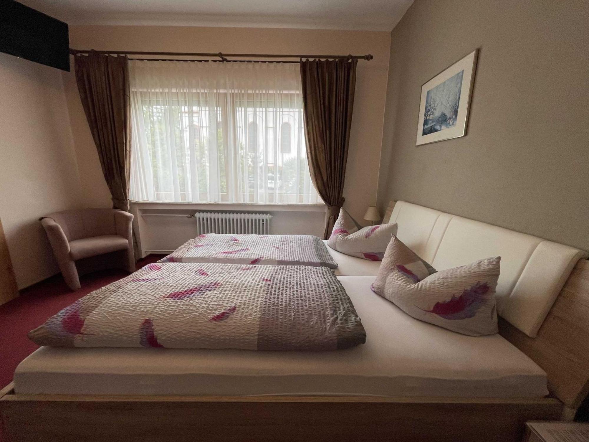 Hotel Zur Mosel Minheim Εξωτερικό φωτογραφία